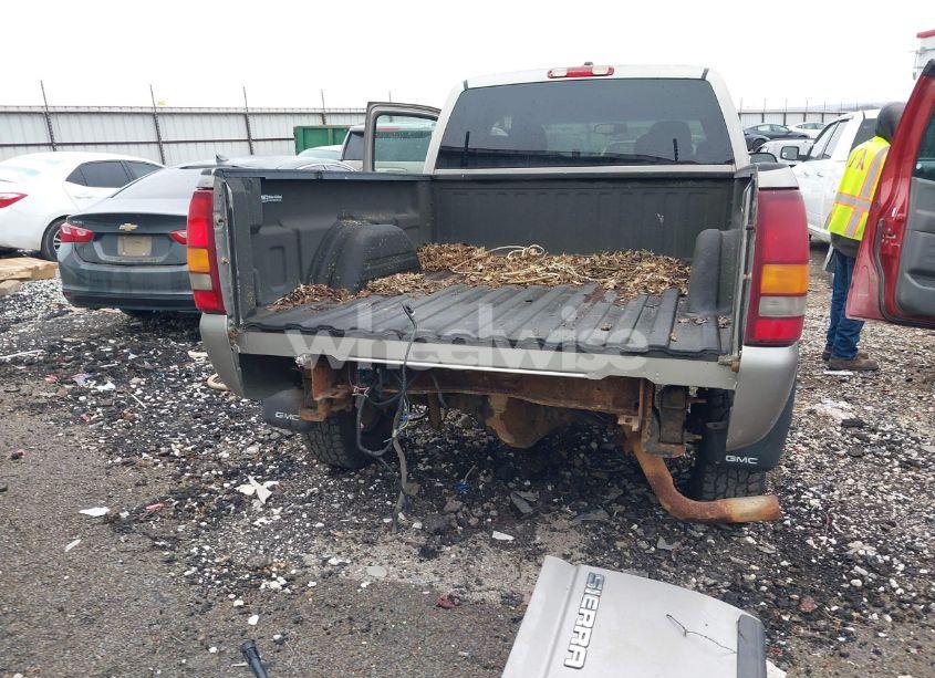 Photo 6 of 2003 Gmc Sierra 2500HD SLE (VIN 1GTHK29U03E187357)