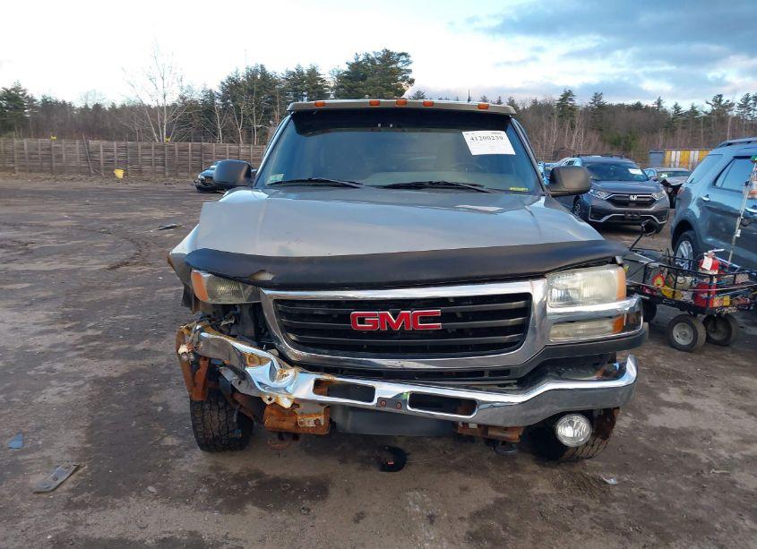 Photo 12 of 2003 Gmc Sierra 2500HD SLE (VIN 1GTHK29U03E312177)