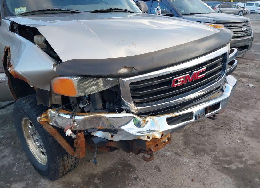 Photo 6 of 2003 Gmc Sierra 2500HD SLE (VIN 1GTHK29U03E312177)