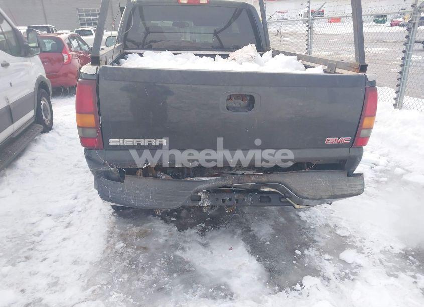 Photo 6 of 2003 Gmc Sierra 2500HD SLE (VIN 1GTHK29U53E302843)