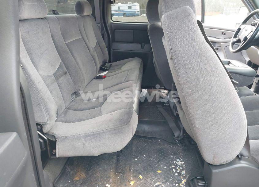 Photo 8 of 2005 Gmc Sierra 2500HD SLE (VIN 1GTHK29U55E263500)