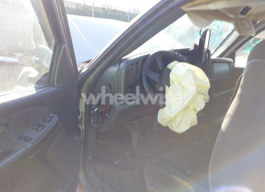 Photo 5 of 2003 Gmc Sierra 2500HD SLE (VIN 1GTHK29U73E345872)