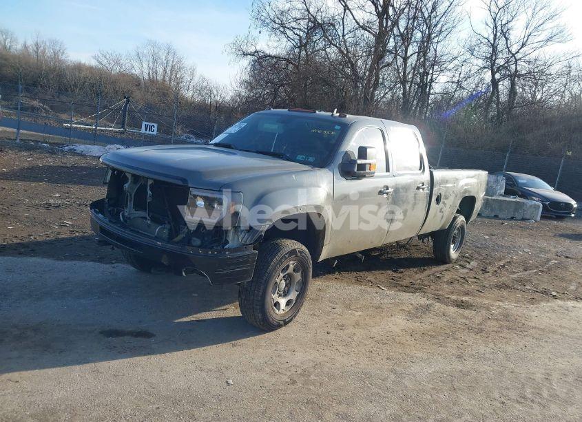 Photo 2 of 2008 Gmc Sierra 3500HD SLT (VIN 1GTHK33698F206358)