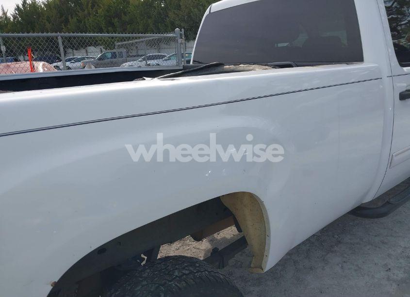 Photo 20 of 2008 Gmc Sierra 3500HD SLE1 (VIN 1GTHK336X8F178795)