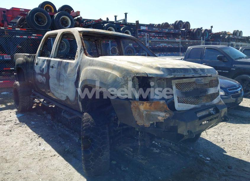 2009 Gmc Sierra 2500HD SLE (VIN 1GTHK53639F110304) main photo