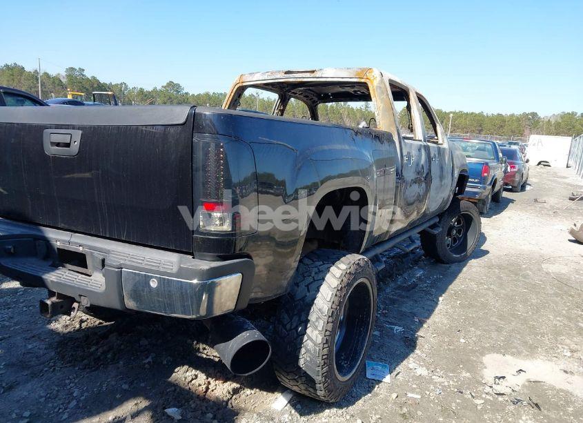 Photo 4 of 2009 Gmc Sierra 2500HD SLE (VIN 1GTHK53639F110304)