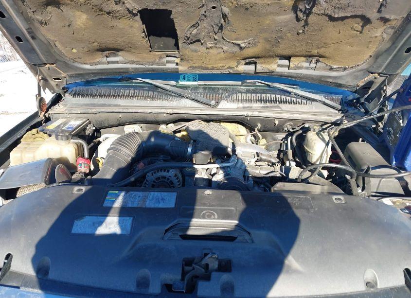 Photo 9 of 2003 Gmc Sierra 3500 SLT (VIN 1GTJK331X3F206237)