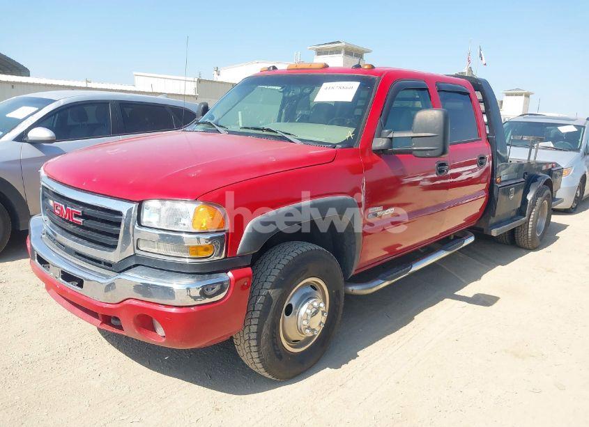 Photo 2 of 2005 Gmc Sierra 3500 SLT (VIN 1GTJK332X5F893392)