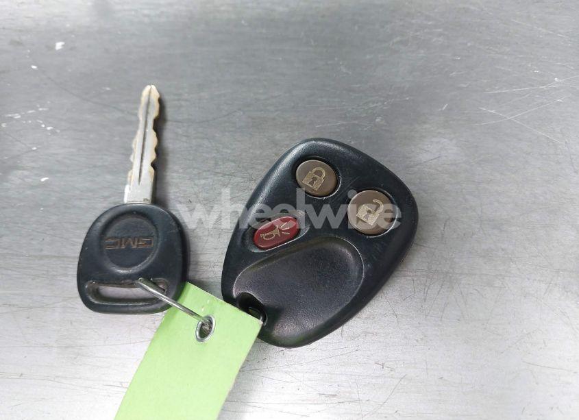 Photo 10 of 2004 Gmc Sierra 3500 SLE (VIN 1GTJK39254E288353)