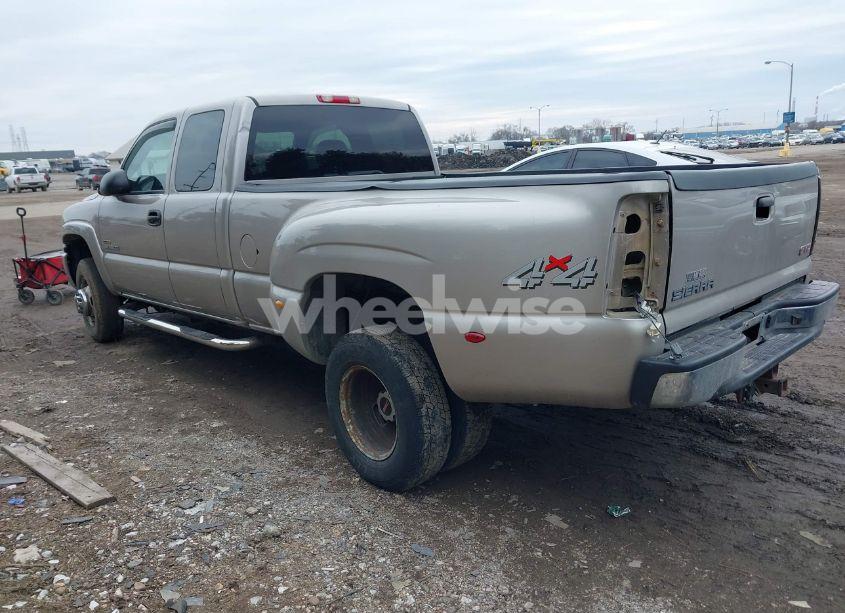 Photo 3 of 2004 Gmc Sierra 3500 SLE (VIN 1GTJK39254E288353)
