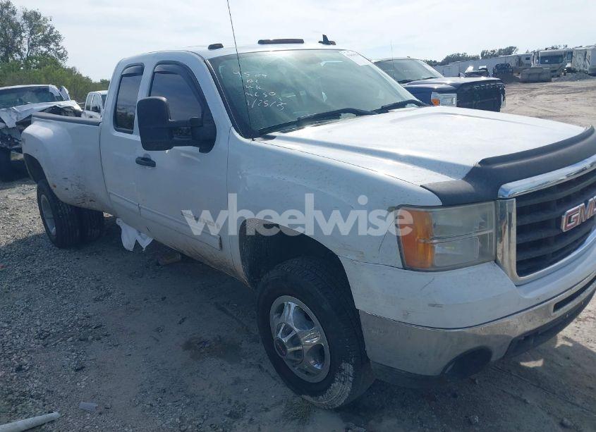 2008 Gmc Sierra 3500HD SLE1 (VIN 1GTJK39K78E136175) main photo