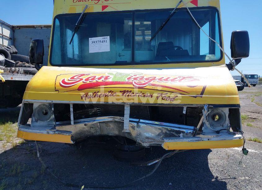 Photo 10 of 1993 Gmc Value VAN P3500 (VIN 1GTKP32K9P3500123)