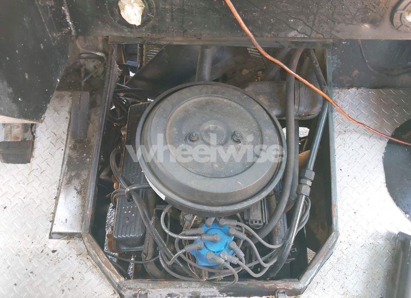 Photo 9 of 1993 Gmc Value VAN P3500 (VIN 1GTKP32K9P3500123)