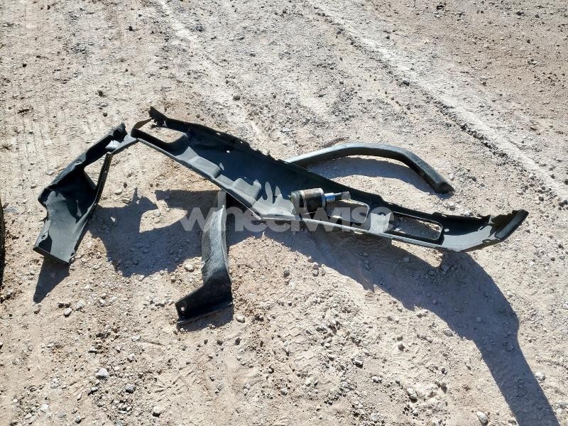 Photo 4 of 2025 GMC CANYON ELEVATION N/A (VIN 1GTP2BEK4S1138605)