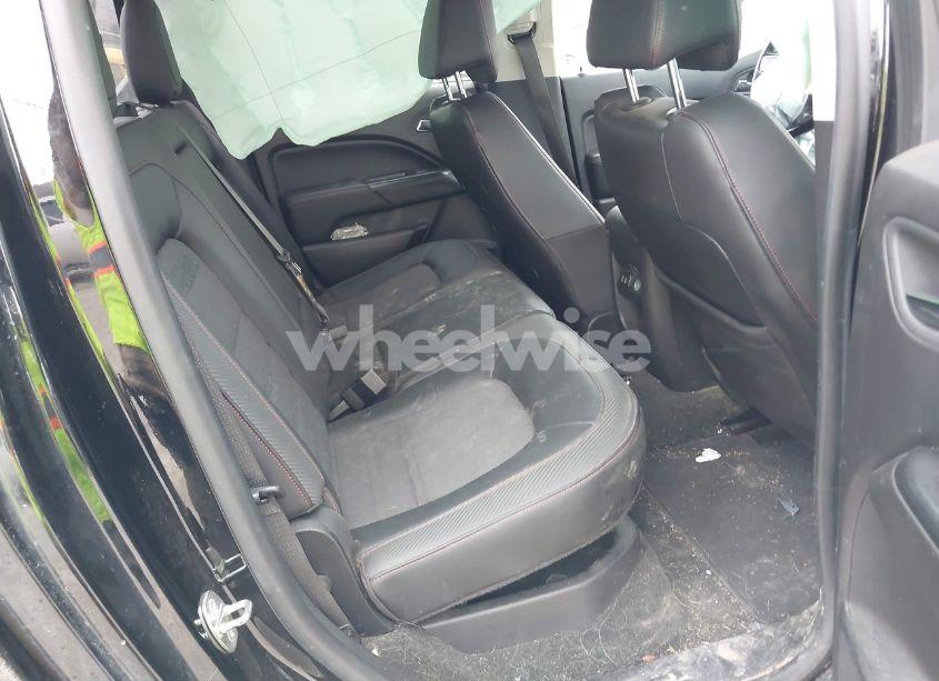 Photo 8 of 2016 Gmc Canyon SLE (VIN 1GTP6CE10G1391204)