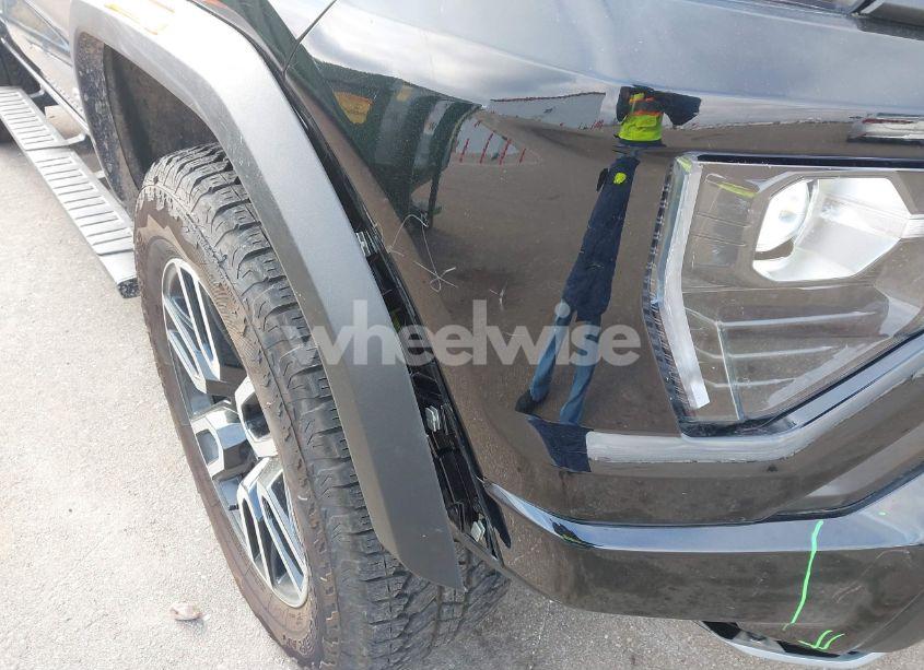 Photo 19 of 2024 Gmc Canyon 4WD AT4 (VIN 1GTP6DEK6R1115207)