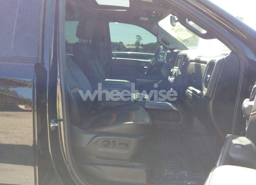 Photo 5 of 2020 Gmc Sierra 1500 4WD SHORT BOX AT4/4WD STANDARD BOX AT4 (VIN 1GTP9EEL2LZ207493)