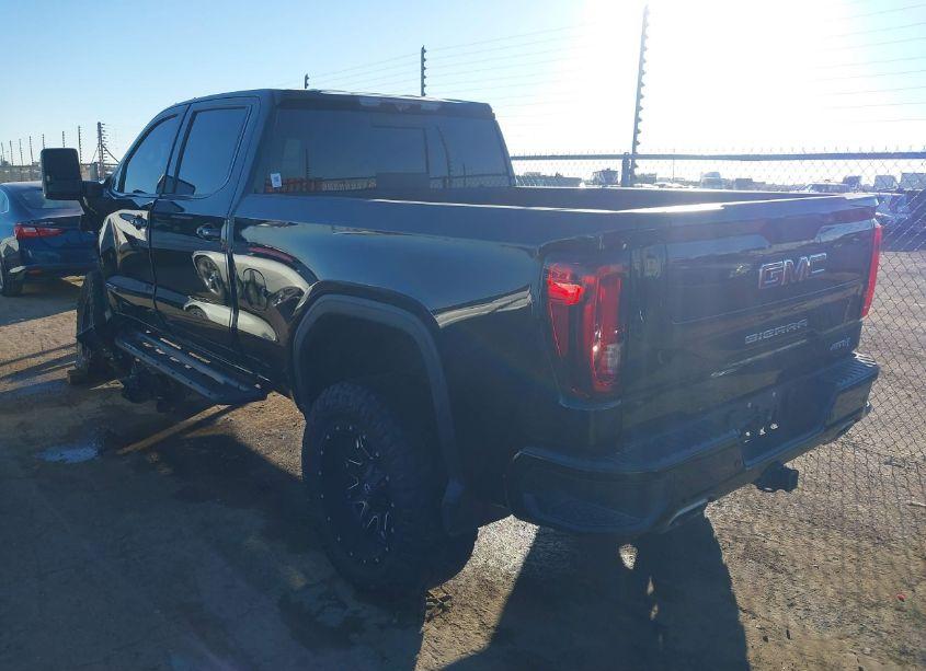 Photo 3 of 2020 Gmc Sierra 1500 4WD SHORT BOX AT4/4WD STANDARD BOX AT4 (VIN 1GTP9EEL7LZ141586)