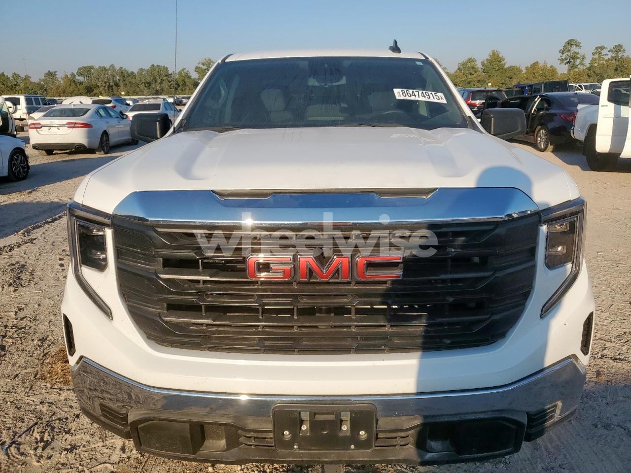 Photo 5 of 2022 GMC SIERRA C1500 (VIN 1GTPHAEKXNZ599130)