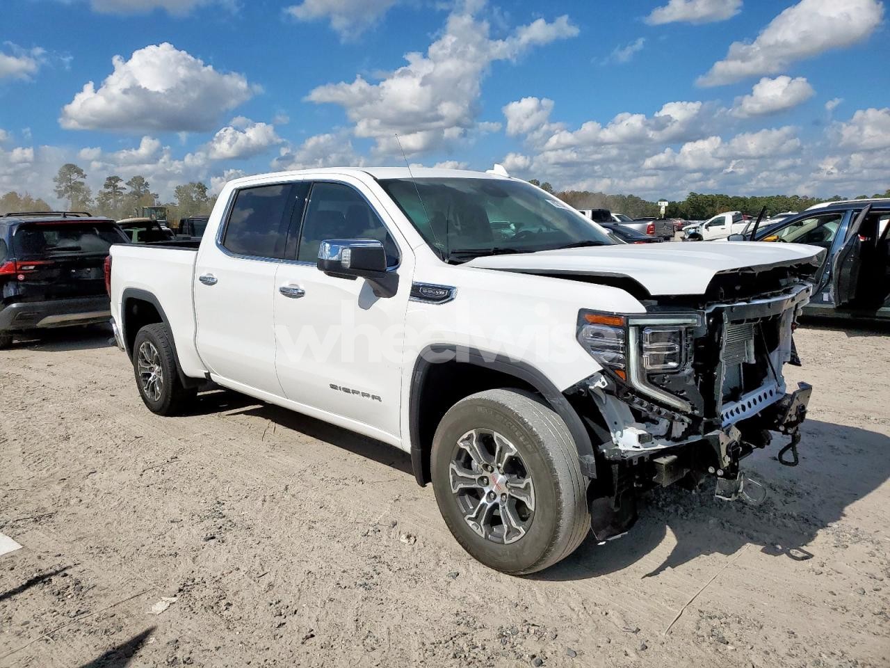 Photo 4 of 2026 GMC SIERRA C1500 SLT (VIN 1GTPHDED9TZ160601)