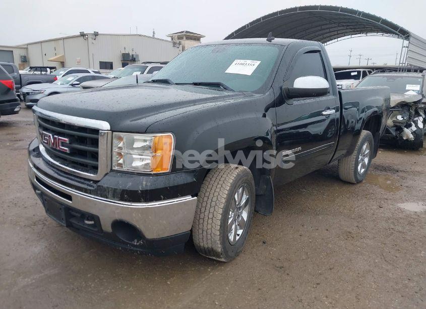 Photo 2 of 2010 Gmc Sierra 1500 SLE (VIN 1GTPKVE05AZ281515)
