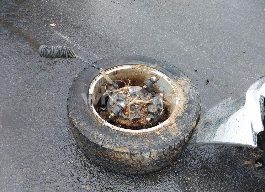 Photo 12 of 2017 Gmc Sierra 1500 SLE (VIN 1GTR1MEC2HZ194696)