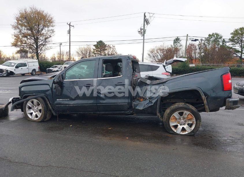Photo 15 of 2017 Gmc Sierra 1500 SLE (VIN 1GTR1MEC2HZ194696)