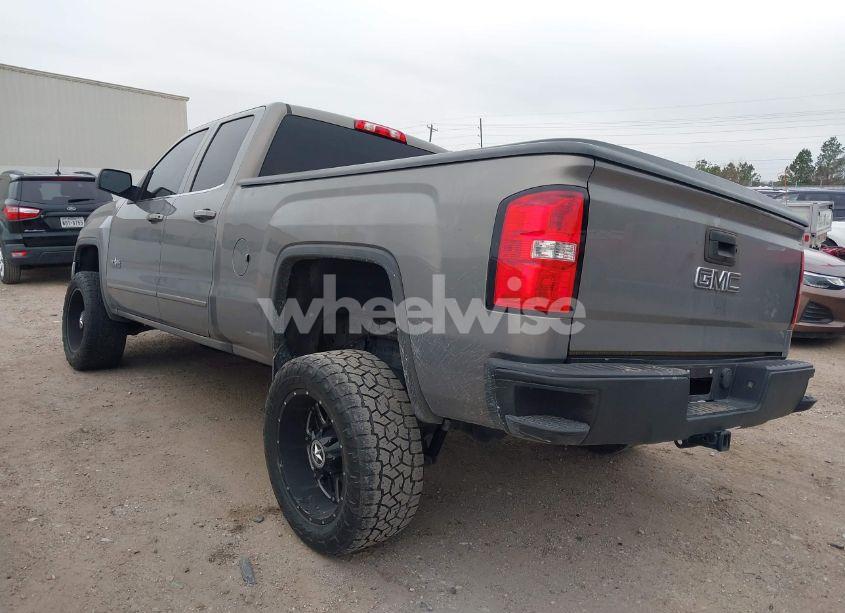 Photo 3 of 2017 Gmc Sierra 1500 SLE (VIN 1GTR1MEC9HZ258782)