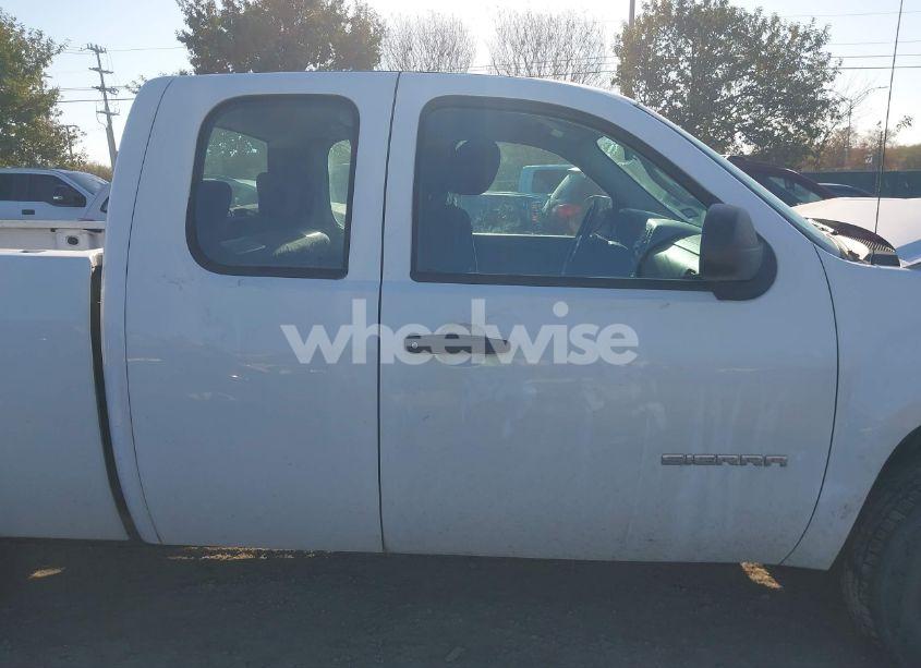 Photo 13 of 2013 Gmc Sierra 1500 WORK TRUCK (VIN 1GTR1TEA5DZ261245)