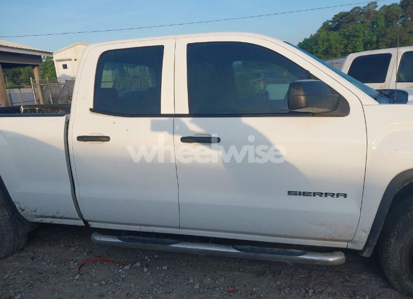 Photo 14 of 2015 Gmc Sierra 1500 (VIN 1GTR1TEH0FZ436047)