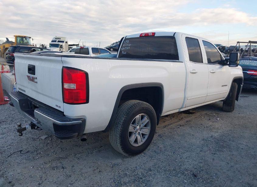 Photo 4 of 2015 Gmc Sierra 1500 SLE (VIN 1GTR1UEC3FZ177757)