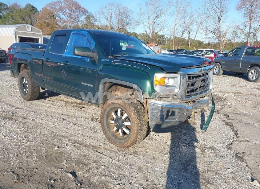 2015 Gmc Sierra 1500 SLE (VIN 1GTR1UEC3FZ295341) main photo