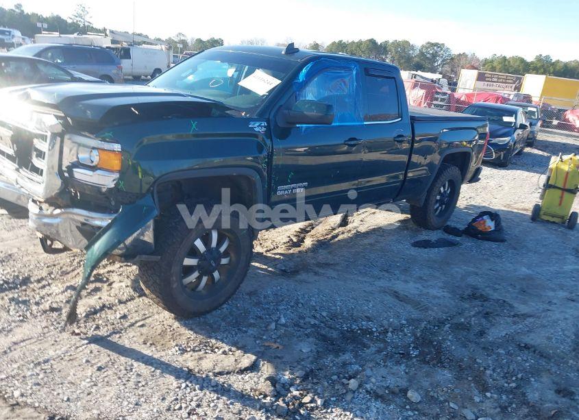 Photo 2 of 2015 Gmc Sierra 1500 SLE (VIN 1GTR1UEC3FZ295341)