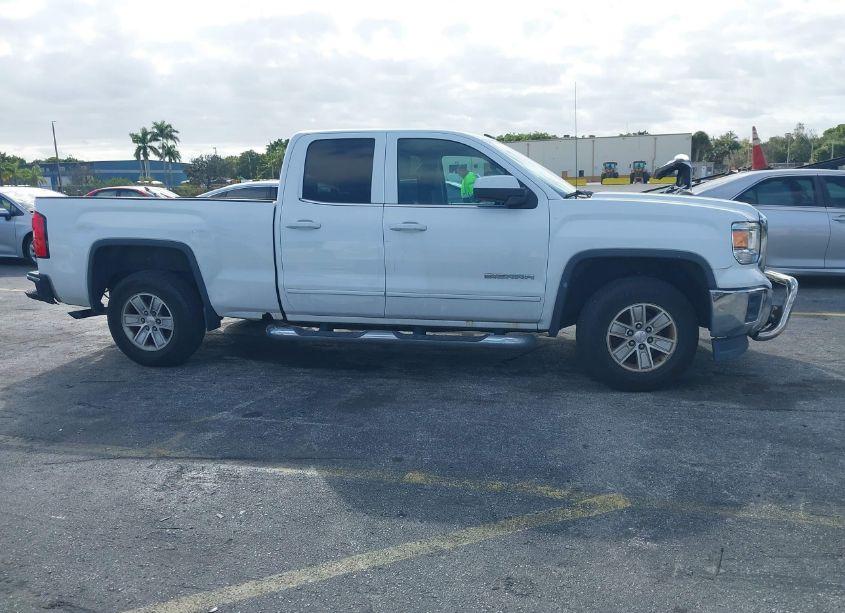 Photo 13 of 2015 Gmc Sierra 1500 SLE (VIN 1GTR1UEC3FZ373584)