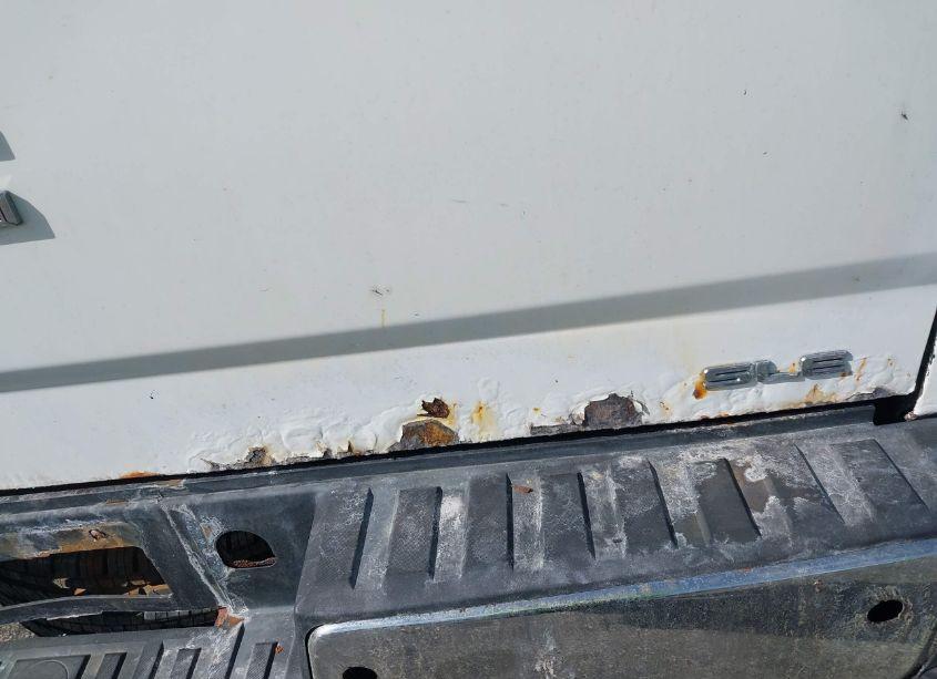 Photo 18 of 2015 Gmc Sierra 1500 SLE (VIN 1GTR1UEC3FZ373584)