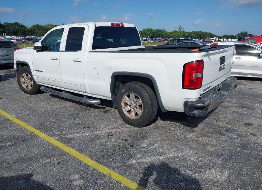 Photo 3 of 2015 Gmc Sierra 1500 SLE (VIN 1GTR1UEC3FZ373584)