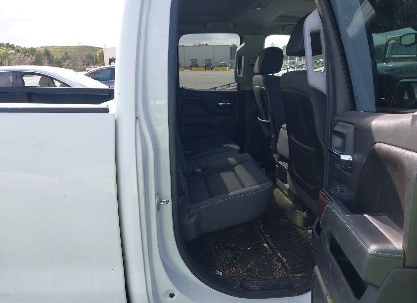 Photo 8 of 2015 Gmc Sierra 1500 SLE (VIN 1GTR1UEC3FZ373584)