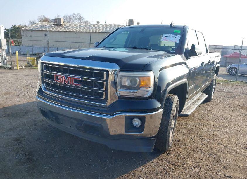 Photo 2 of 2015 Gmc Sierra 1500 SLE (VIN 1GTR1UEC7FZ195369)