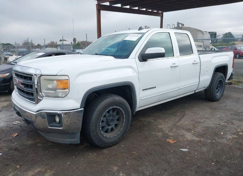 Photo 2 of 2014 Gmc Sierra 1500 SLE (VIN 1GTR1UEH7EZ231037)