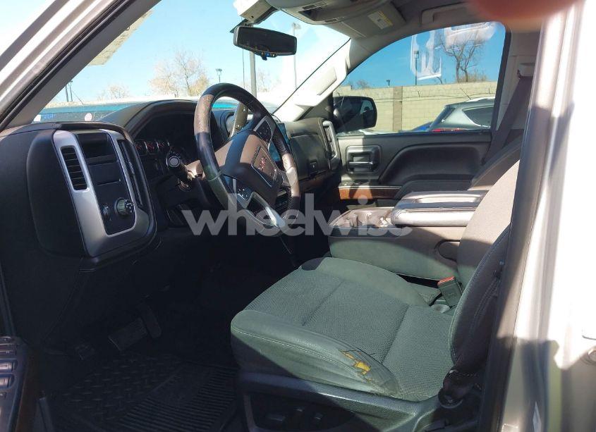 Photo 5 of 2015 Gmc Sierra 1500 SLE (VIN 1GTR1UEH8FZ220470)