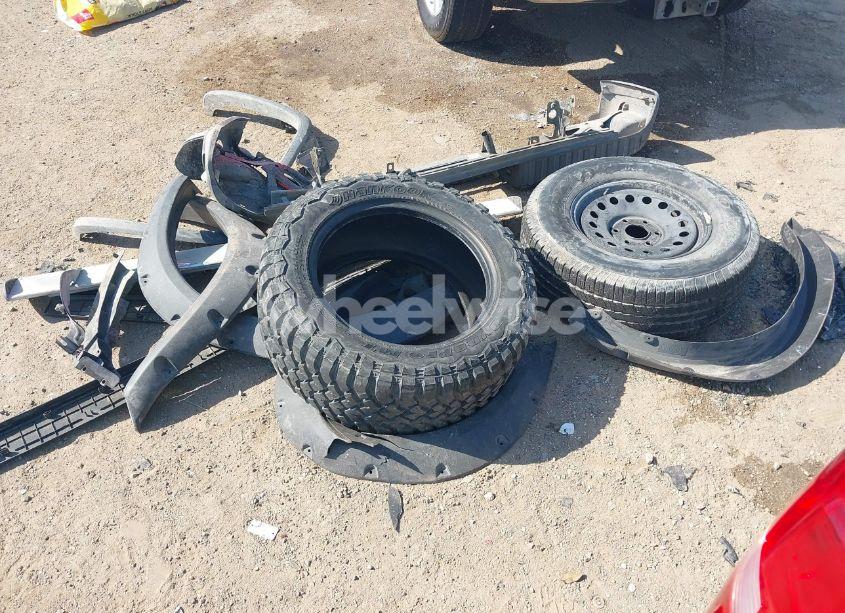 Photo 12 of 2014 Gmc Sierra 1500 SLE (VIN 1GTR1UEH9EZ361482)