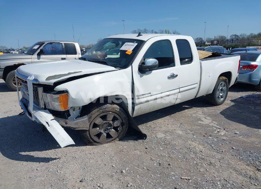 Photo 2 of 2011 Gmc Sierra 1500 SLE (VIN 1GTR1VE01BZ169484)