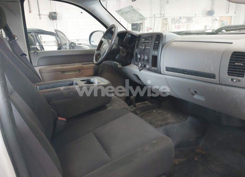 Photo 5 of 2013 Gmc Sierra 1500 WORK TRUCK (VIN 1GTR2TE79DZ405946)