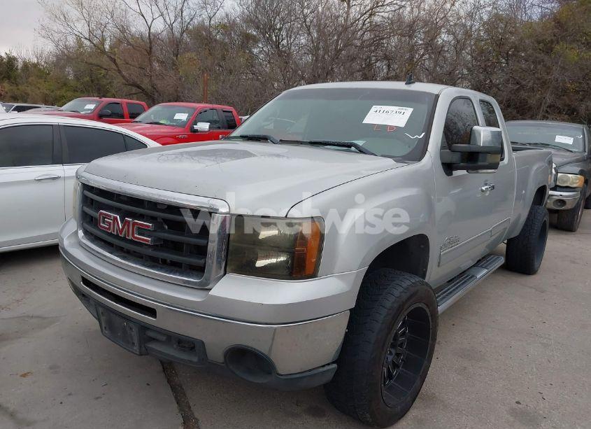 Photo 2 of 2011 Gmc Sierra 1500 SL (VIN 1GTR2UEA9BZ267985)
