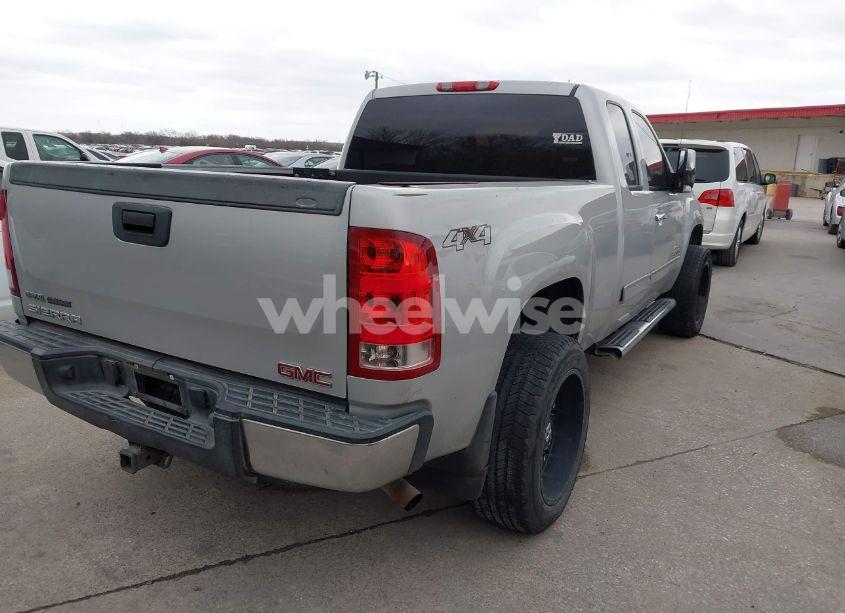 Photo 4 of 2011 Gmc Sierra 1500 SL (VIN 1GTR2UEA9BZ267985)