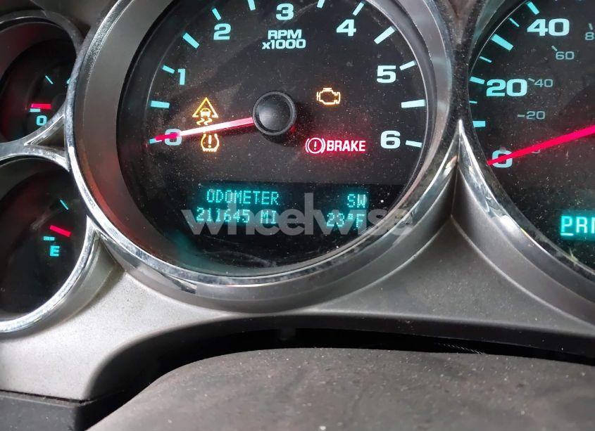 Photo 15 of 2011 Gmc Sierra 1500 SLE (VIN 1GTR2VE30BZ170228)