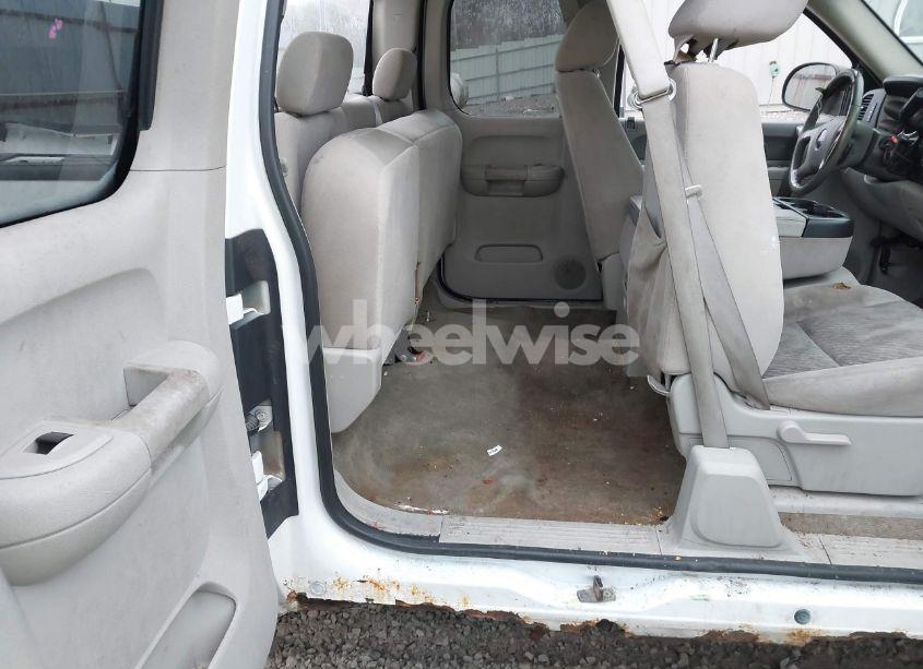 Photo 8 of 2011 Gmc Sierra 1500 SLE (VIN 1GTR2VE30BZ170228)