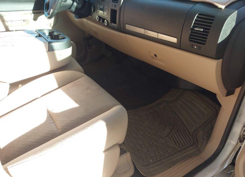 Photo 5 of 2011 Gmc Sierra 1500 SLE (VIN 1GTR2VE31BZ422617)