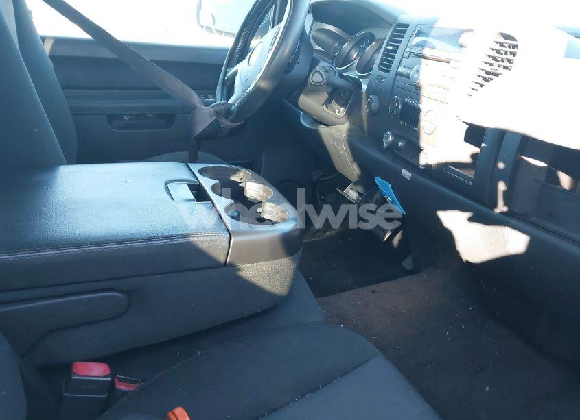 Photo 5 of 2011 Gmc Sierra 1500 SLE (VIN 1GTR2VE33BZ111979)