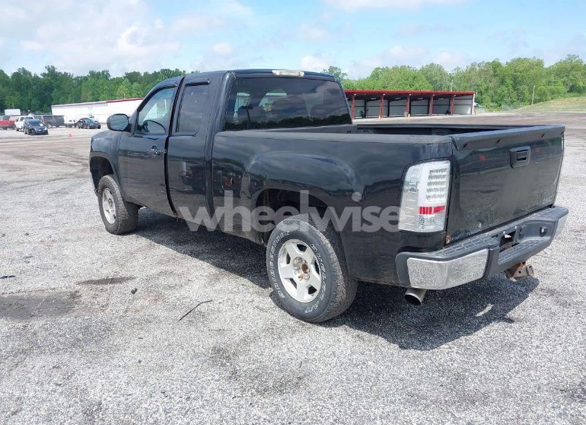 Photo 3 of 2011 Gmc Sierra 1500 SLE (VIN 1GTR2VE33BZ126921)